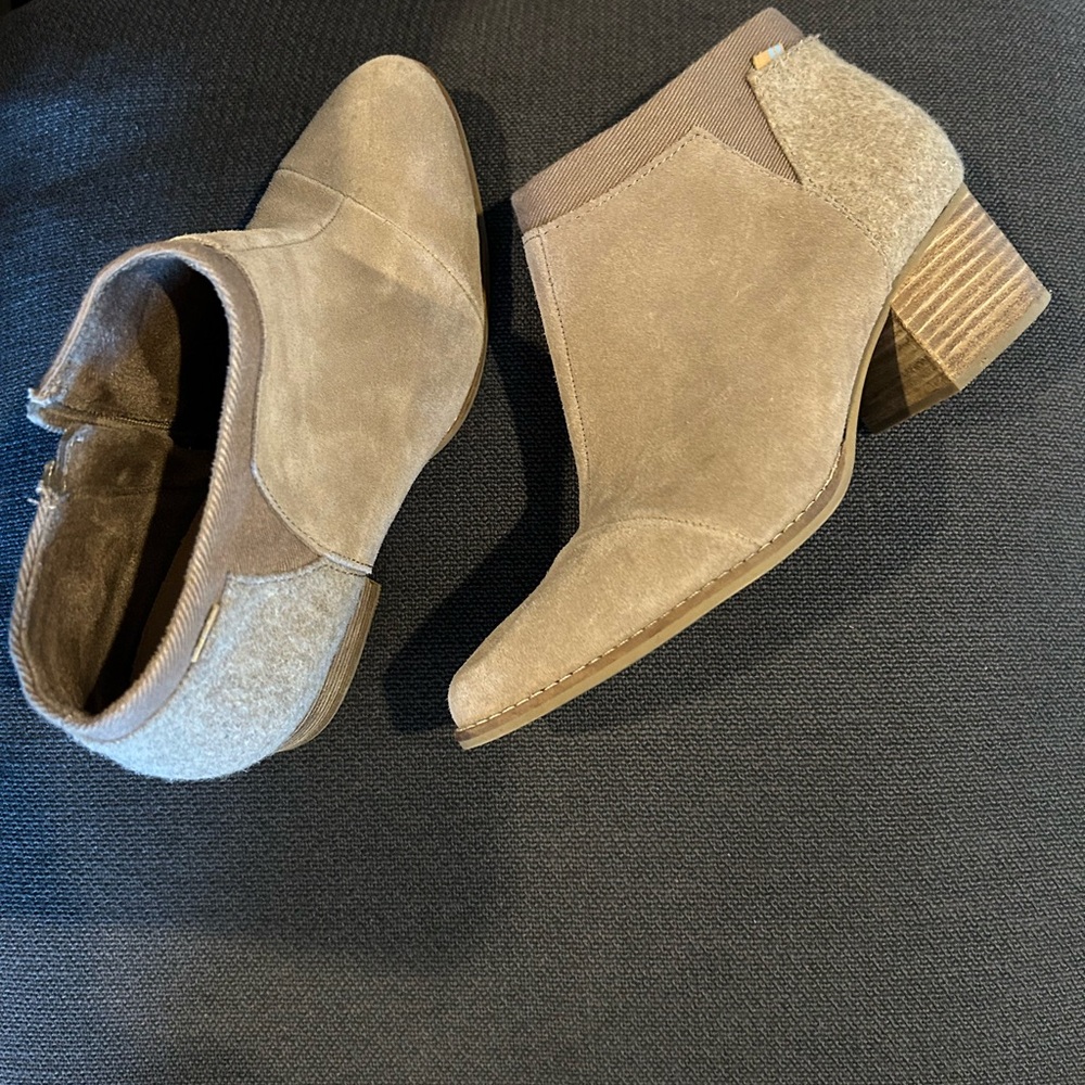 Toms Light Brown Suede Ankle Booties - Picture 2 of 7